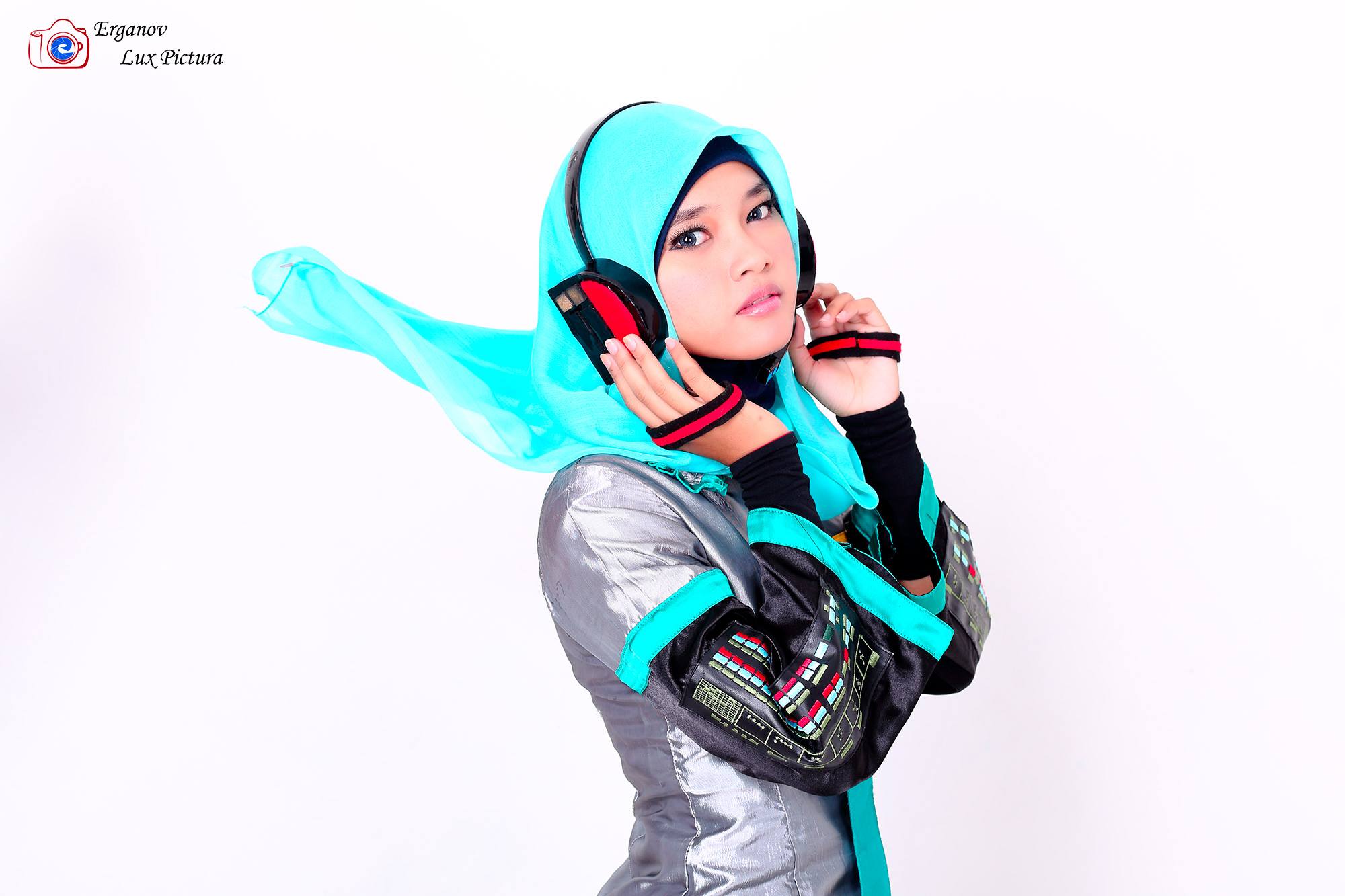 10. "The Cosplayer" - Blue hair is a popular choice for cosplaying characters from anime and video games - wide 9