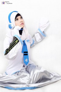 Snow Hatsune Miku Hijab Version
